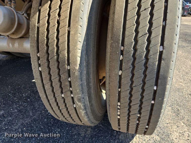 image for item EC1170 2004 Ranch Manufacturing  Co. bottom dump trailer