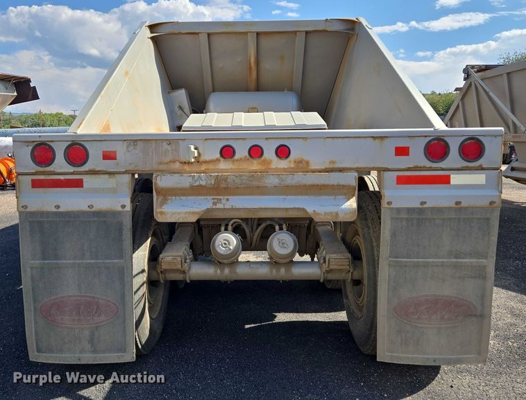 image for item EC1171 2004 Ranch Manufacturing Co. bottom dump trailer