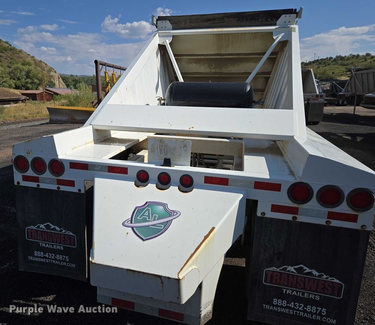 image for item EC1172 2020 Armor Lite Trailer SBD-40 LT bottom dump trailer