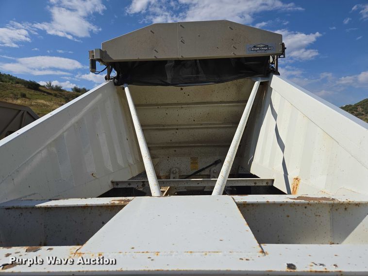 image for item EC1172 2020 Armor Lite Trailer SBD-40 LT bottom dump trailer