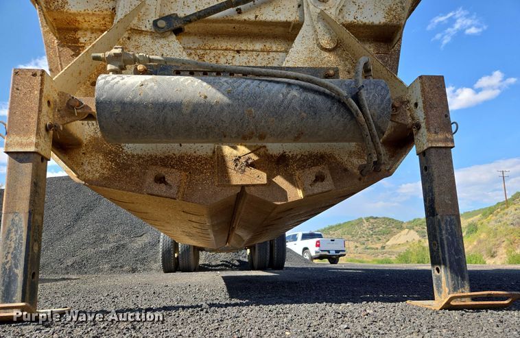 image for item EC1172 2020 Armor Lite Trailer SBD-40 LT bottom dump trailer