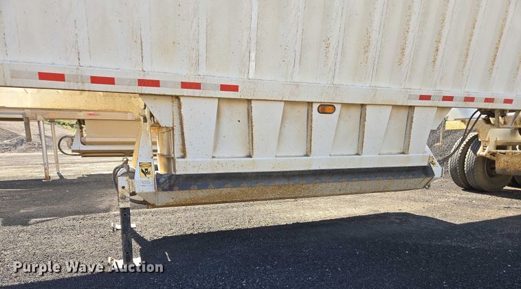image for item EC1172 2020 Armor Lite Trailer SBD-40 LT bottom dump trailer