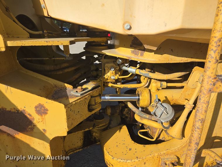 image for item EC1179 1988 Caterpillar 936E wheel loader
