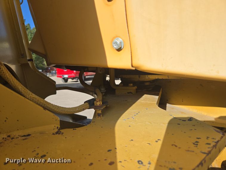 image for item EC1179 1988 Caterpillar 936E wheel loader