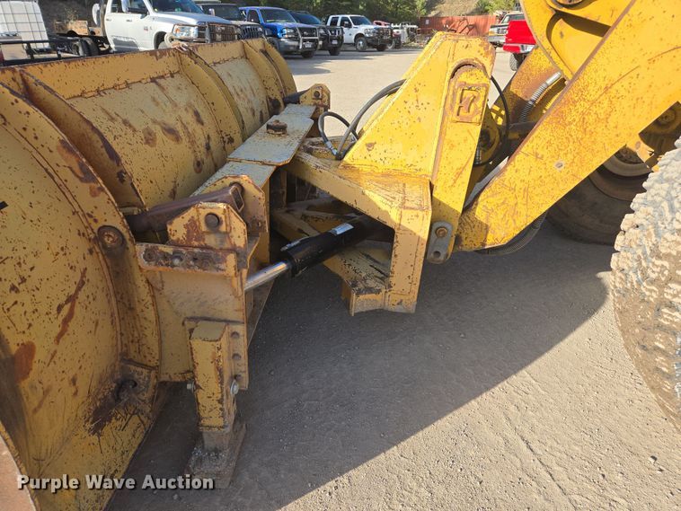 image for item EC1179 1988 Caterpillar 936E wheel loader