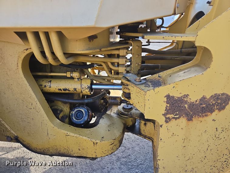 image for item EC1179 1988 Caterpillar 936E wheel loader