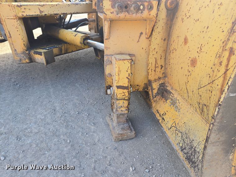 image for item EC1179 1988 Caterpillar 936E wheel loader