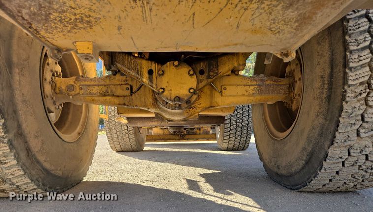 image for item EC1179 1988 Caterpillar 936E wheel loader