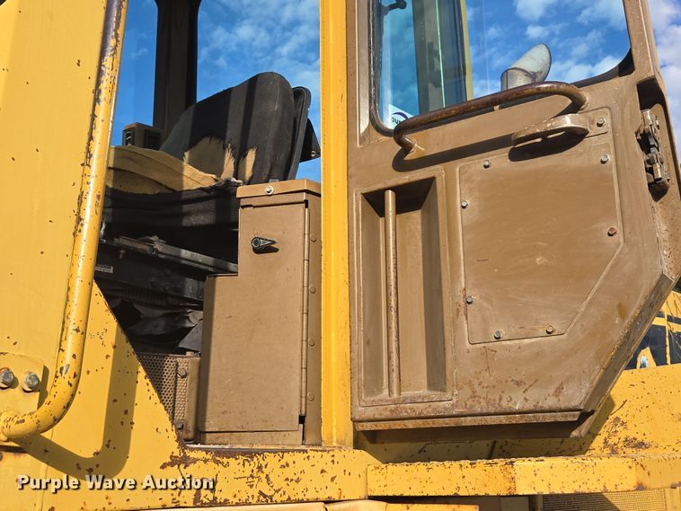 image for item EC1179 1988 Caterpillar 936E wheel loader