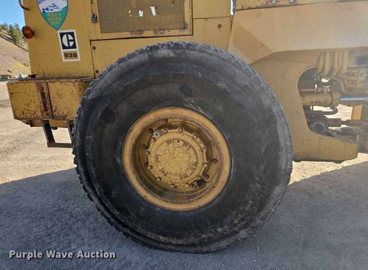image for item EC1179 1988 Caterpillar 936E wheel loader