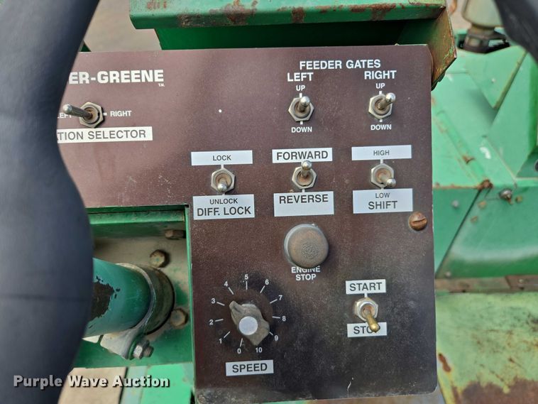 image for item EC1181 1989 Barber-Greene BG-240B paver