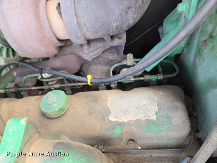 image for item EC1181 1989 Barber-Greene BG-240B paver