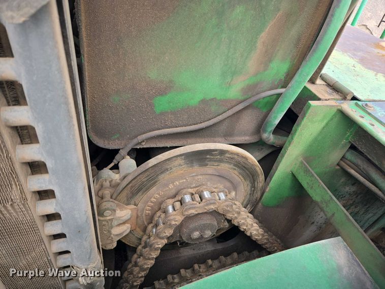 image for item EC1181 1989 Barber-Greene BG-240B paver