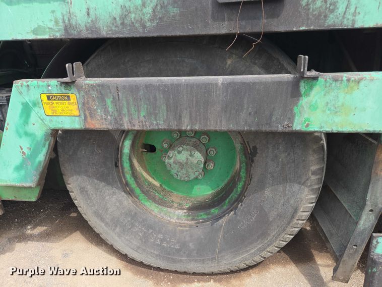 image for item EC1181 1989 Barber-Greene BG-240B paver