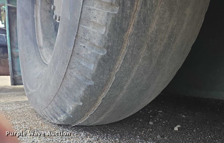 image for item EC1181 1989 Barber-Greene BG-240B paver