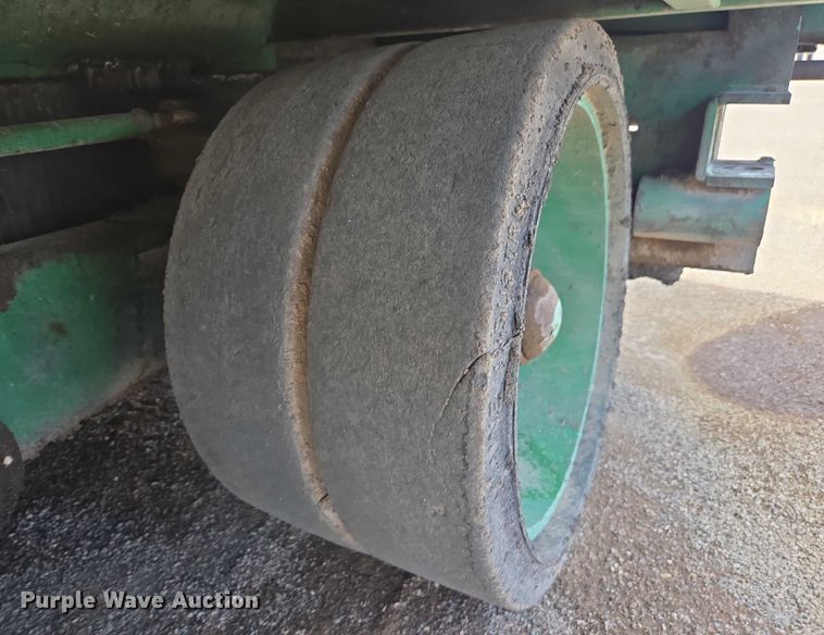 image for item EC1181 1989 Barber-Greene BG-240B paver