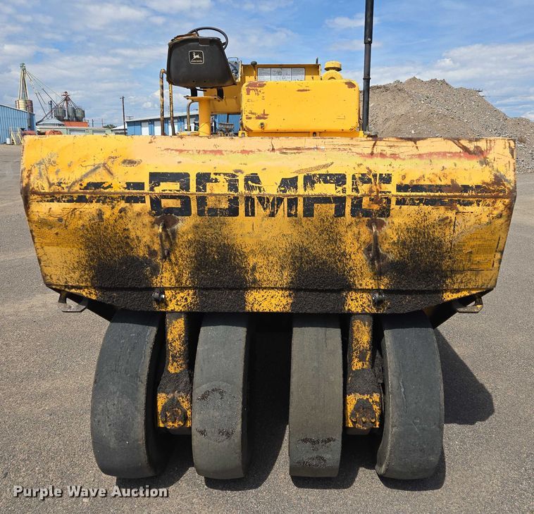 image for item EC1182 Bomag BW 9R pneumatic roller