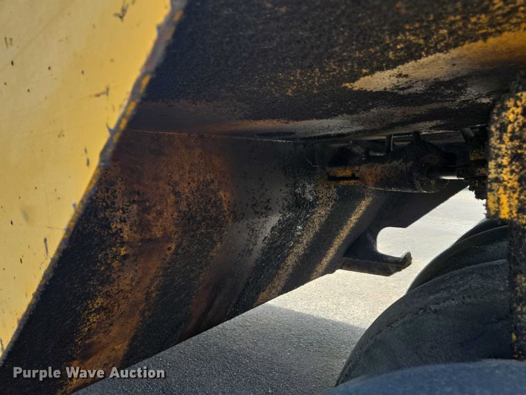 image for item EC1182 Bomag BW 9R pneumatic roller