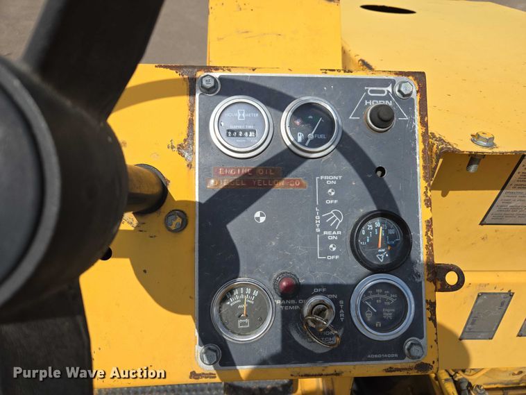 image for item EC1182 Bomag BW 9R pneumatic roller