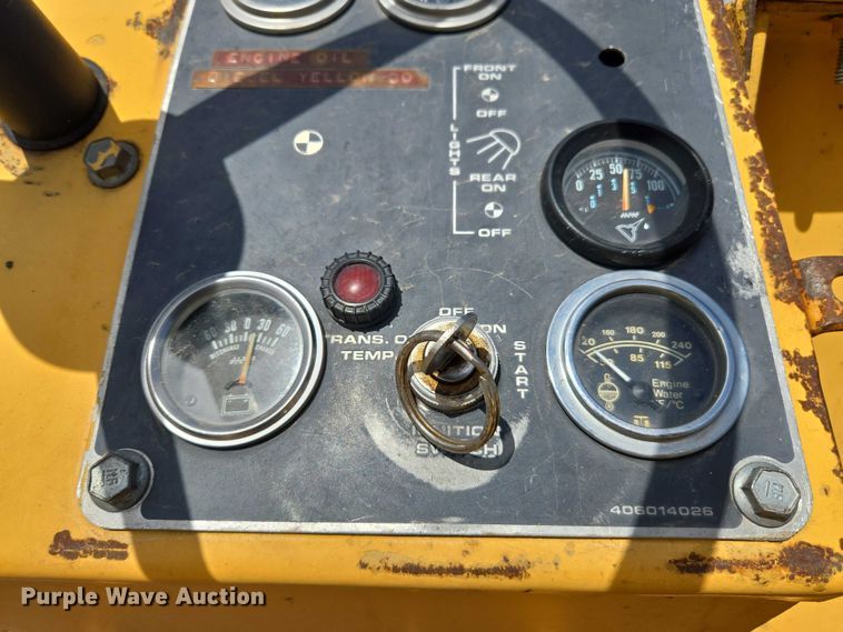 image for item EC1182 Bomag BW 9R pneumatic roller