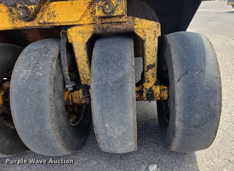 image for item EC1182 Bomag BW 9R pneumatic roller