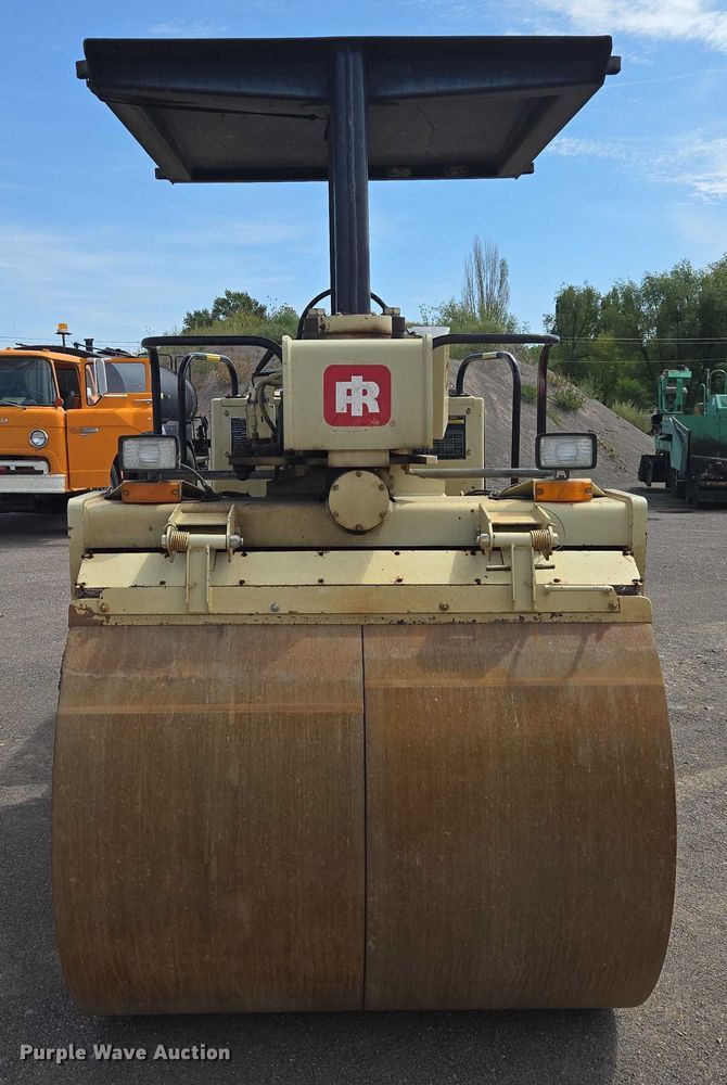 image for item EC1183 1993 Ingersoll Rand ST80 double drum roller