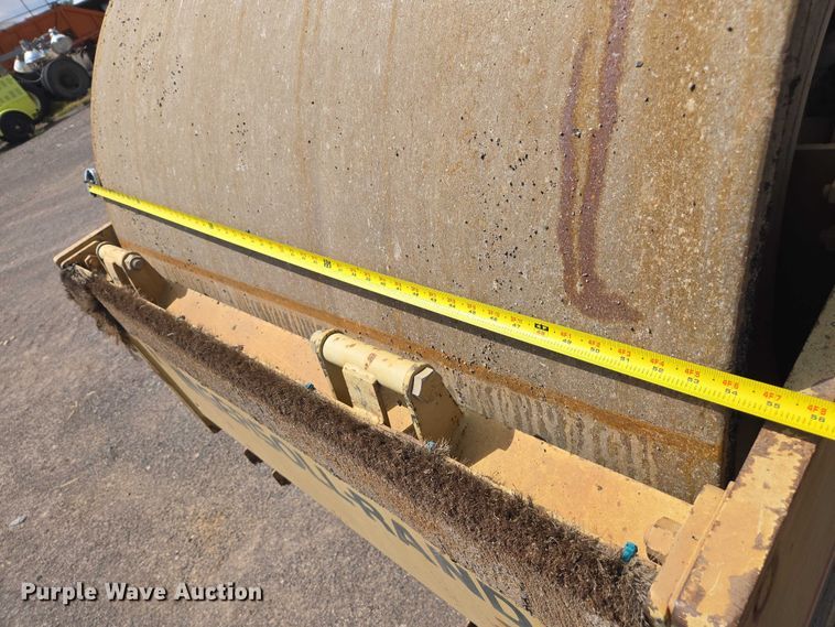 image for item EC1183 1993 Ingersoll Rand ST80 double drum roller