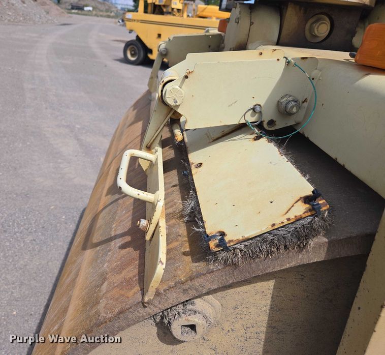 image for item EC1183 1993 Ingersoll Rand ST80 double drum roller