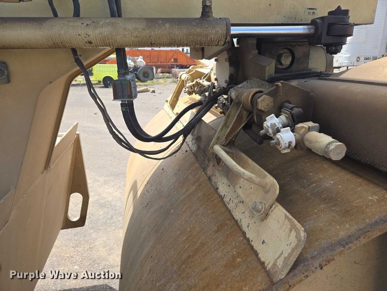 image for item EC1183 1993 Ingersoll Rand ST80 double drum roller