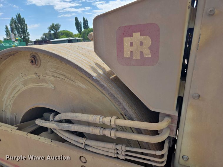 image for item EC1183 1993 Ingersoll Rand ST80 double drum roller