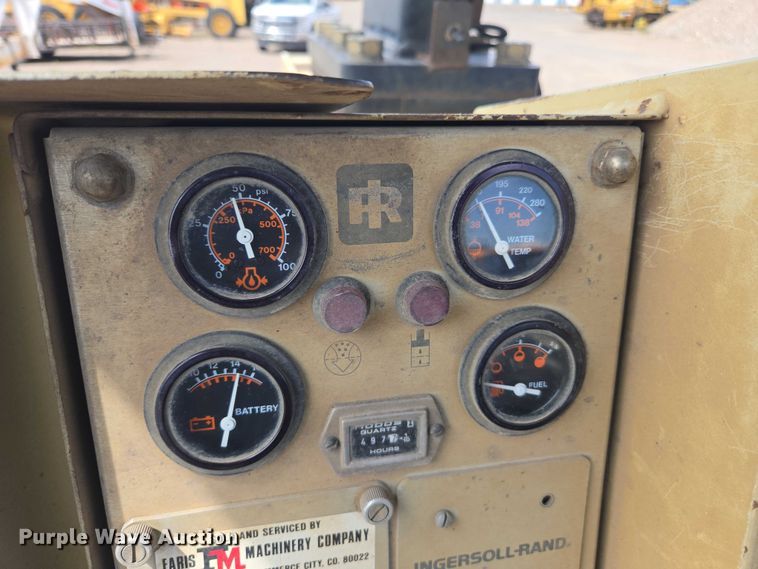 image for item EC1183 1993 Ingersoll Rand ST80 double drum roller