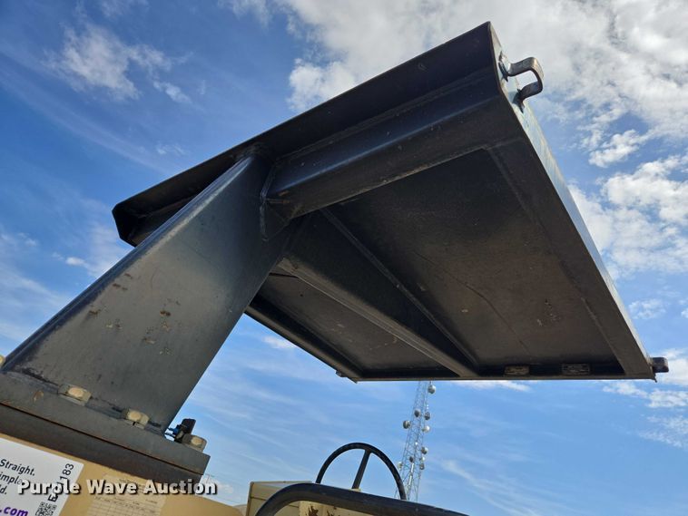 image for item EC1183 1993 Ingersoll Rand ST80 double drum roller