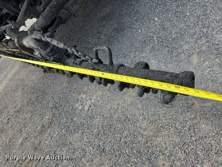 image for item EC1184 1981 Ford C800 oil distributor truck