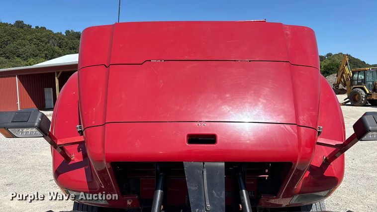 image for item EC4413 1999 International 4900 dump truck