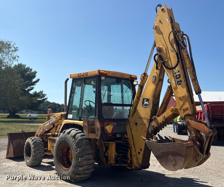 image for item EC4414 1995 John Deere 410D backhoe