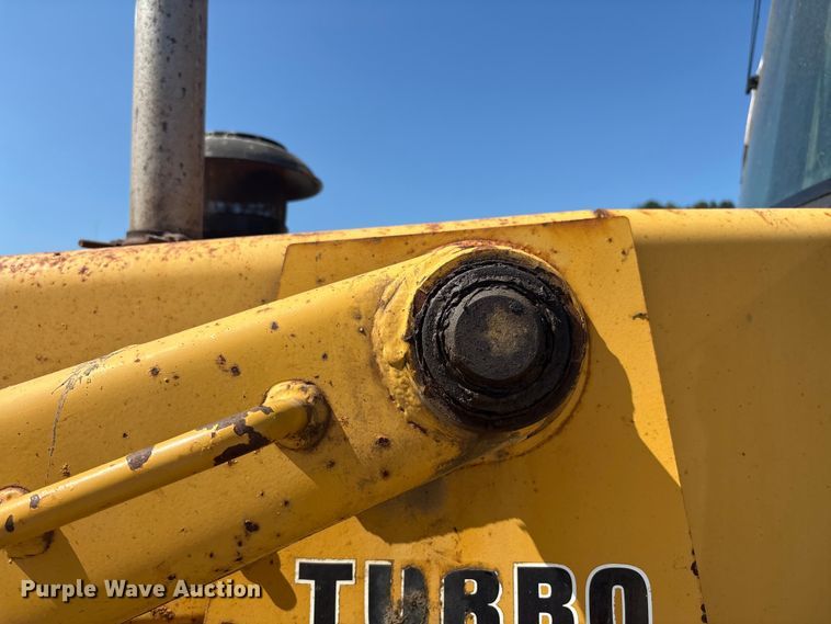 image for item EC4414 1995 John Deere 410D backhoe