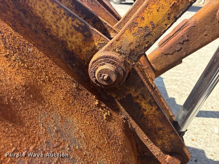 image for item EC4414 1995 John Deere 410D backhoe