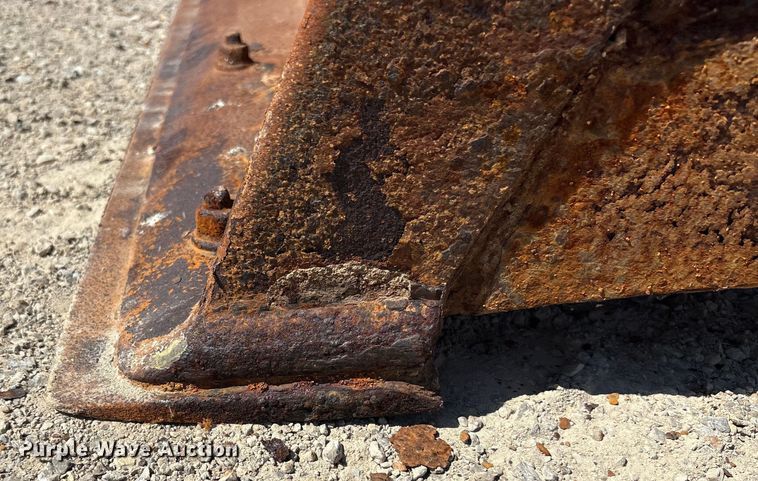 image for item EC4414 1995 John Deere 410D backhoe