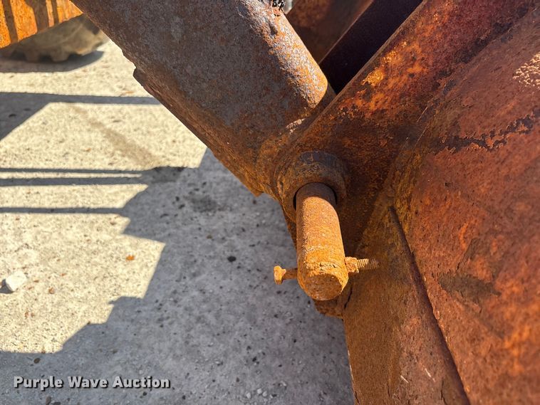 image for item EC4414 1995 John Deere 410D backhoe