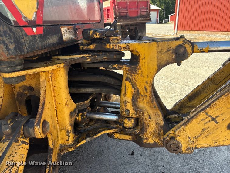 image for item EC4414 1995 John Deere 410D backhoe