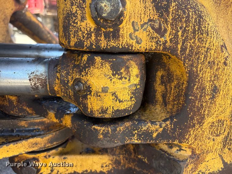 image for item EC4414 1995 John Deere 410D backhoe