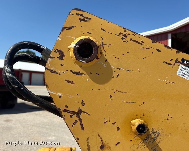 image for item EC4414 1995 John Deere 410D backhoe