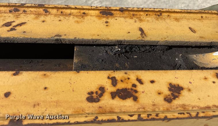 image for item EC4414 1995 John Deere 410D backhoe