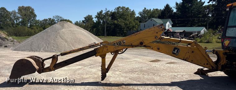 image for item EC4414 1995 John Deere 410D backhoe