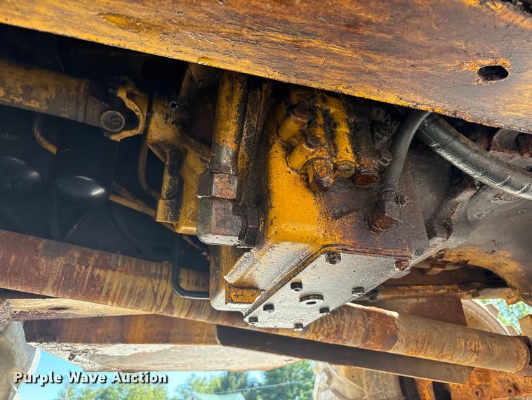 image for item EC4414 1995 John Deere 410D backhoe