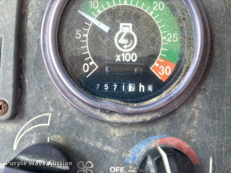 image for item EC4414 1995 John Deere 410D backhoe