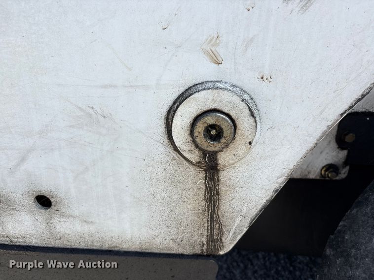 image for item EC4426 2016 Bobcat S570 skid steer loader