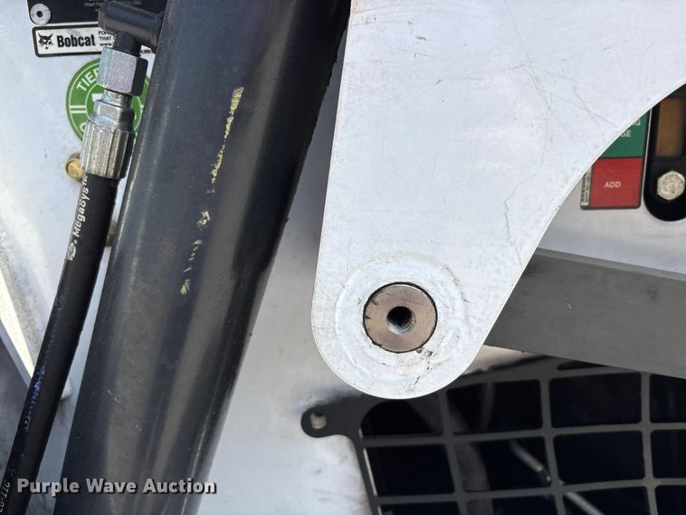 image for item EC4426 2016 Bobcat S570 skid steer loader