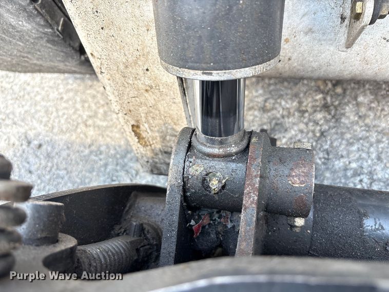 image for item EC4426 2016 Bobcat S570 skid steer loader