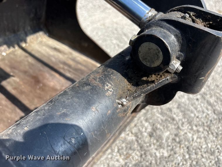 image for item EC4426 2016 Bobcat S570 skid steer loader